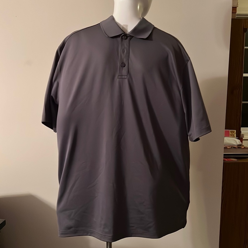 Under Armour XL Loose Fit Golf Polo